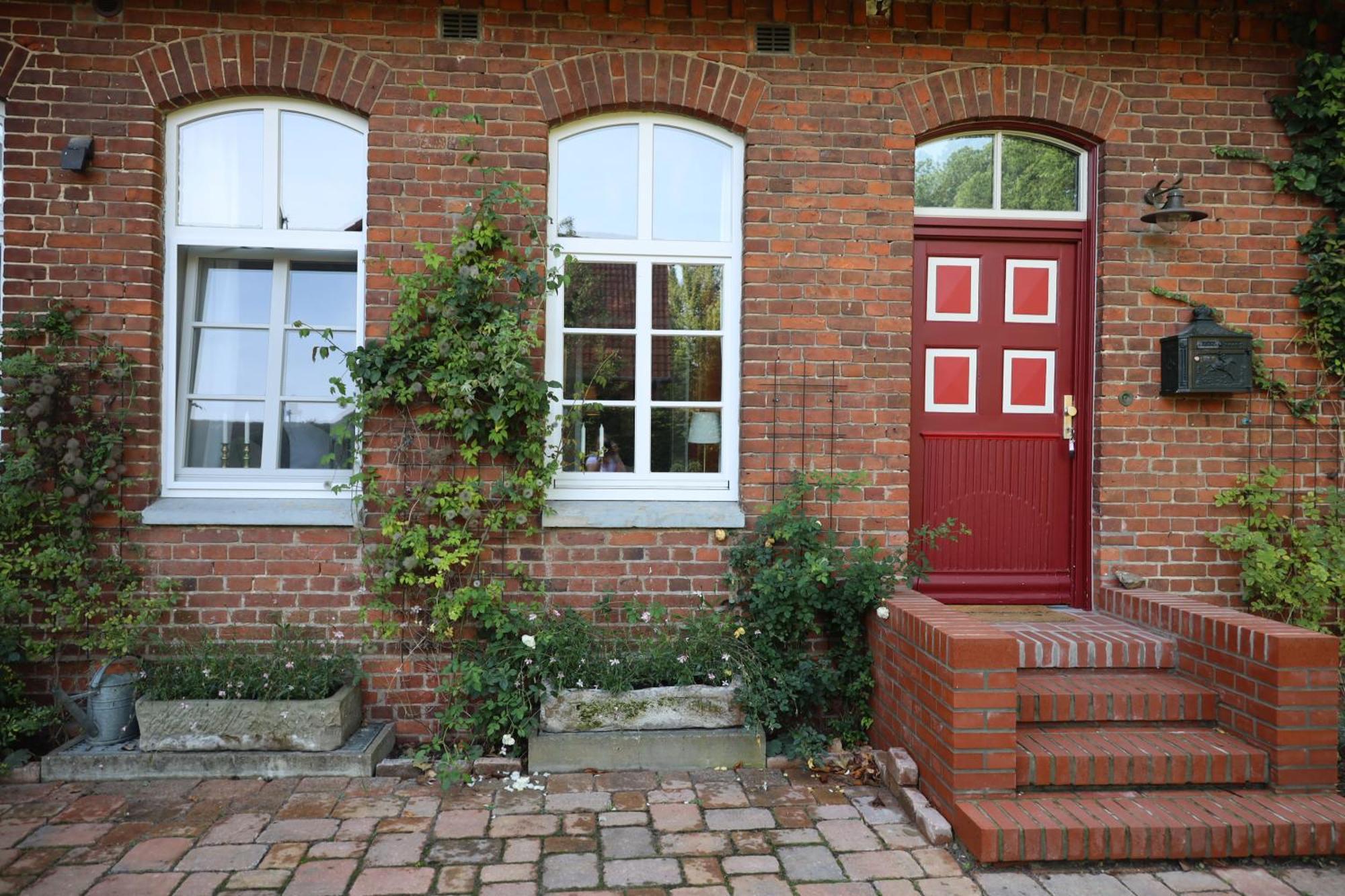 Altes Schulhaus In Der Lueneburger Heide * Lachendorf